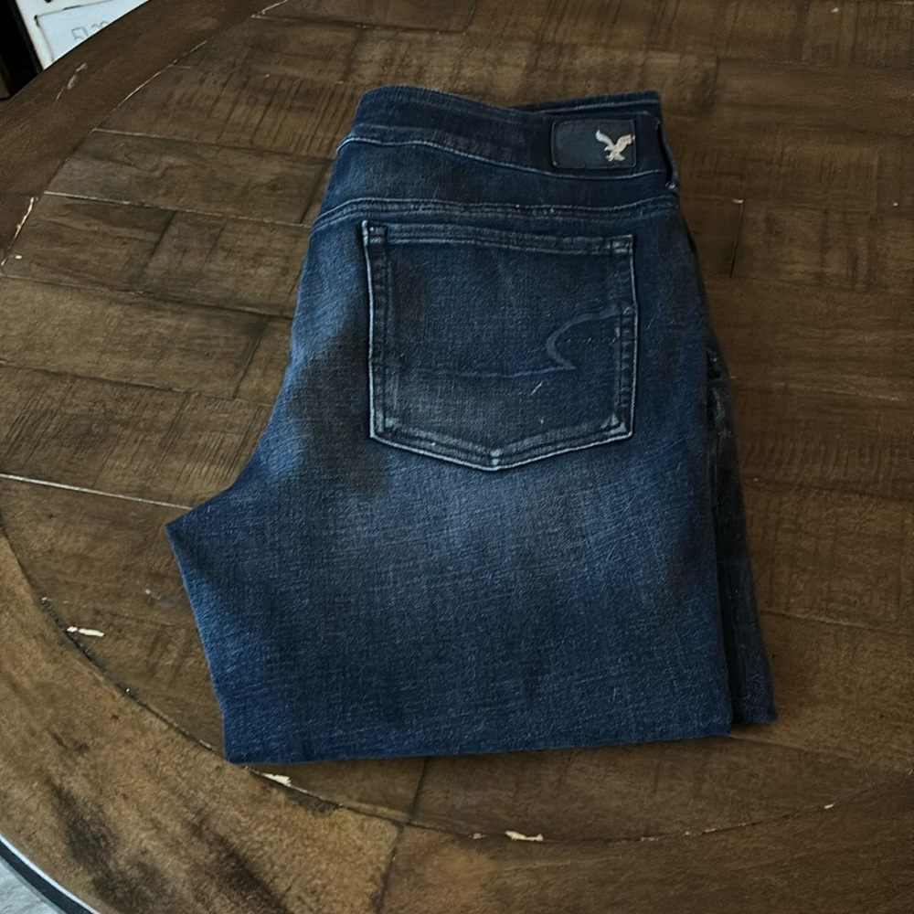 American eagle artist crop jeans